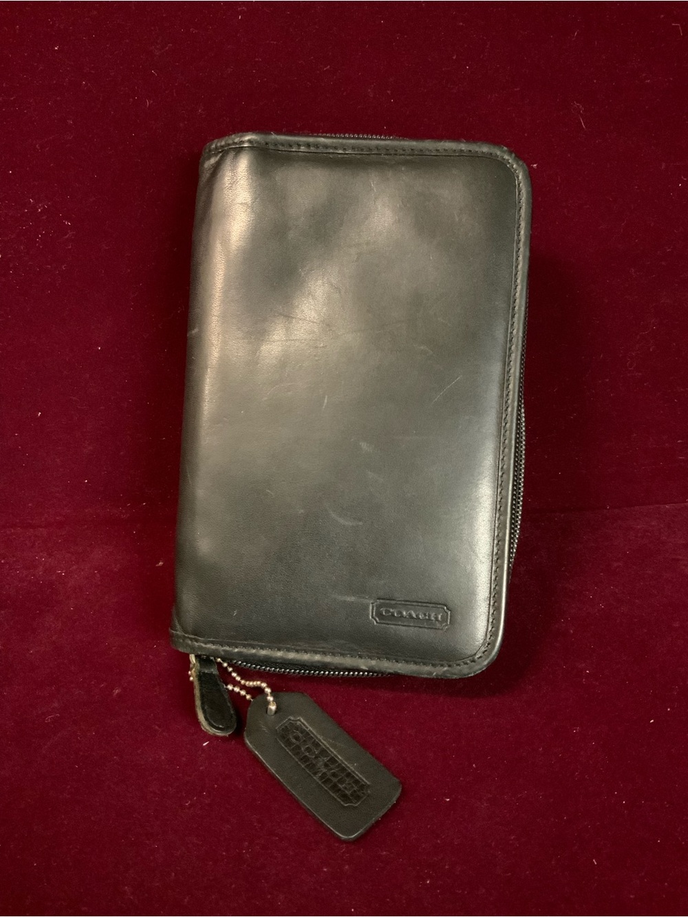 VINTAGE COACH TRAVEL ORGANIZER FOR PASSPORTS, BUSINESS & CREDIT CARDS ETC.